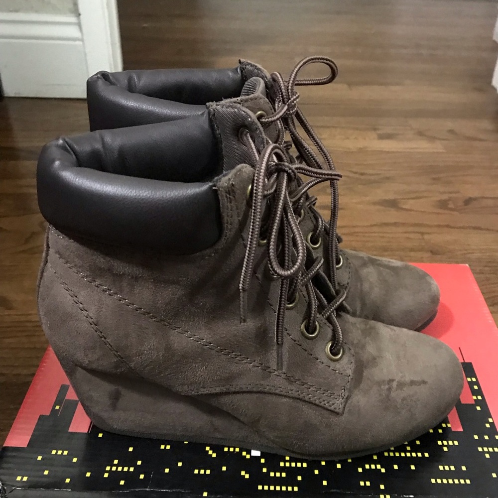 Booties - Picture 2 of 4